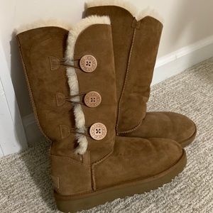 Women’s Uggs used size 7